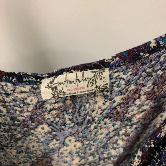 Free People Wrap Tank Top Shirt Floral Intimately - Picture 5 of 6